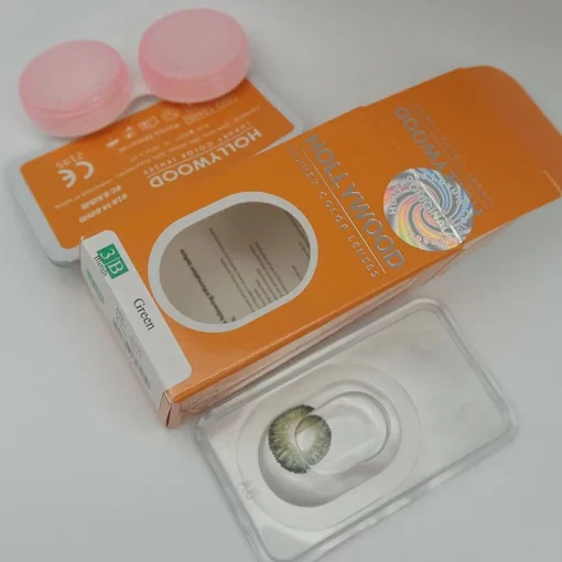 hollywood green contact lenses with 2 piece of contacts and 1 storage case